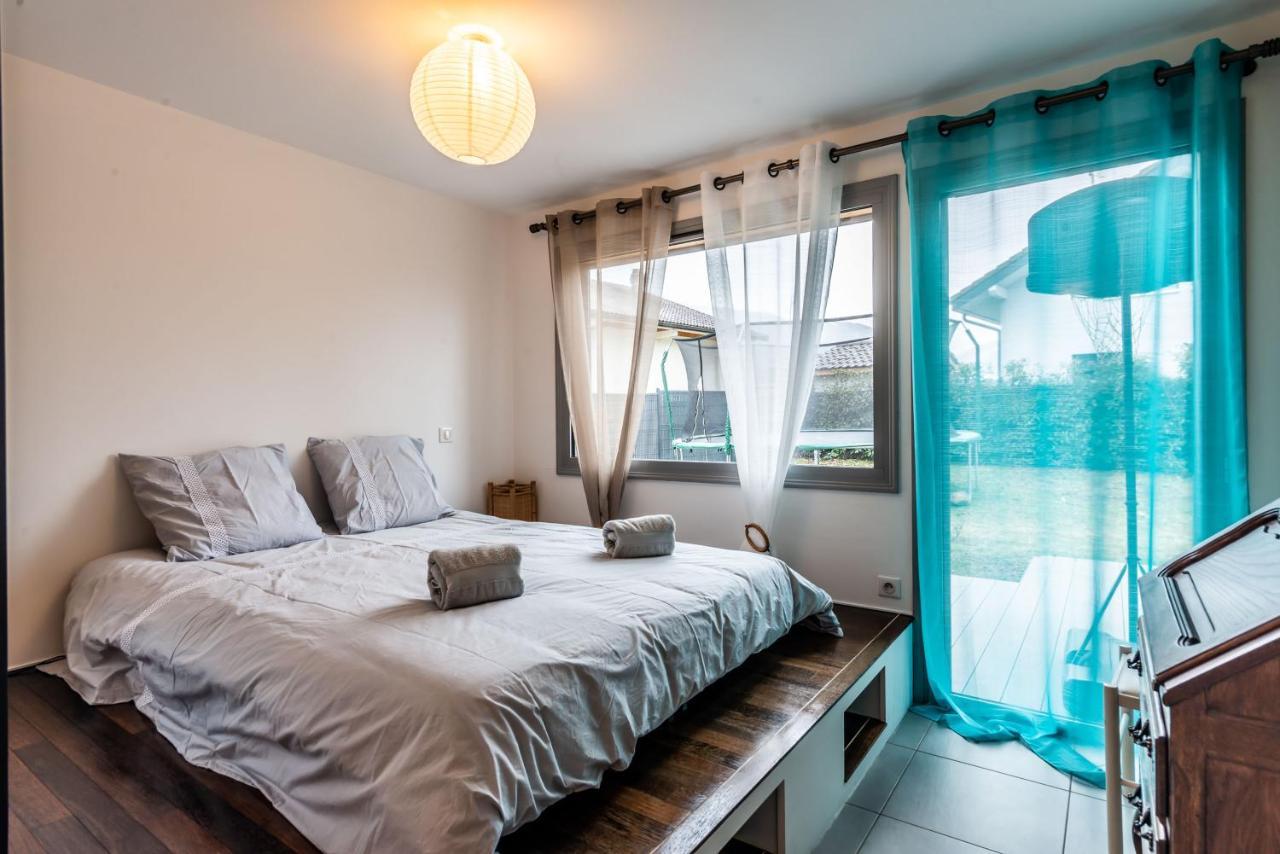 Villa Tout Confort - Piscine - Montagnes - Lac - Parking Armoy المظهر الخارجي الصورة